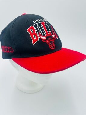 Vintage Chicago Bulls CHOLO Black & Red Snapback Hat one size